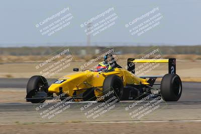 media/Oct-29-2022-CalClub SCCA (Sat) [[e05833b2e9]]/Race Group 2/Qualifying (Sweeper)/